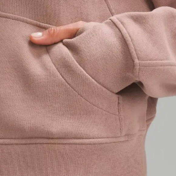❤️ Lululemon Scuba Oversized Funnel Neck in Twilight Rose Size XS/S NWT - Picture 5 of 9